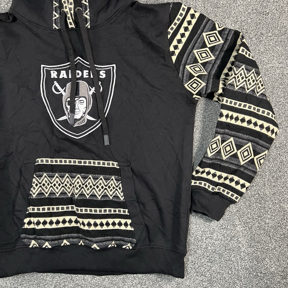 Raiders Mens Medium Baja Hoodie Vigors Wool Blend Black Southwestern NFL Style - Picture 3 of 10